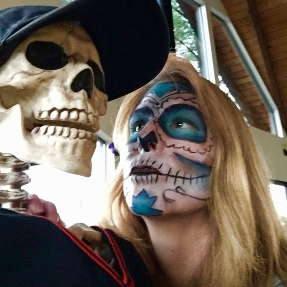 Meet your Posher, Renée - Picture 8 of 8